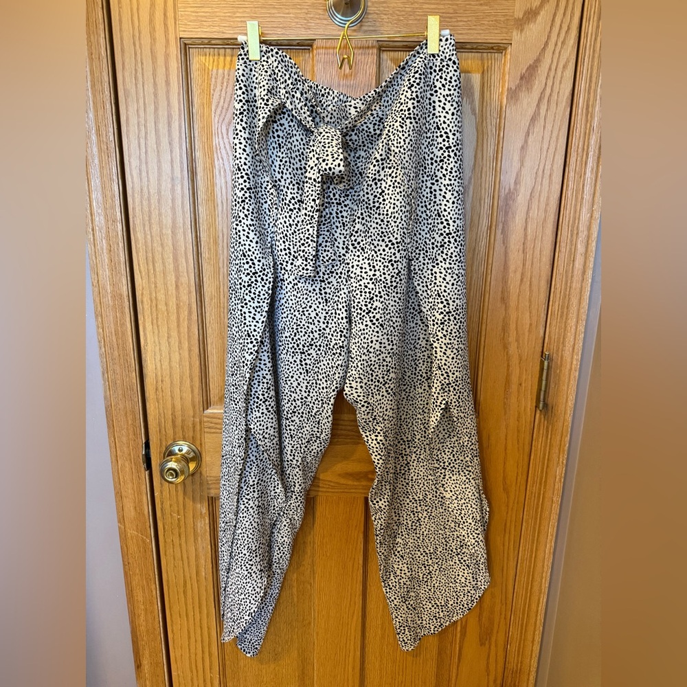 J. Valdi Patterned Pant w/ Side Slits